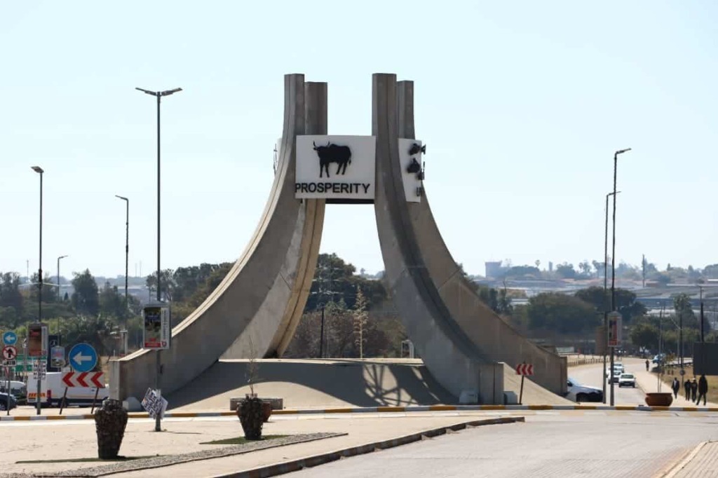 Existing photograph of the Polokwane practice building